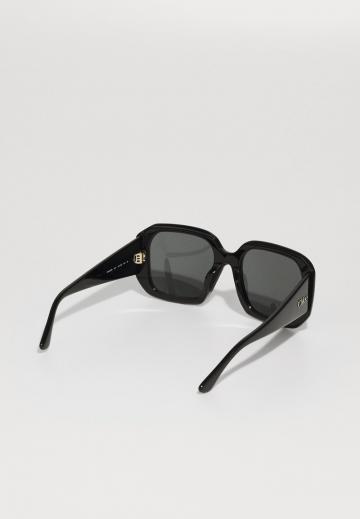 Солнечные очки