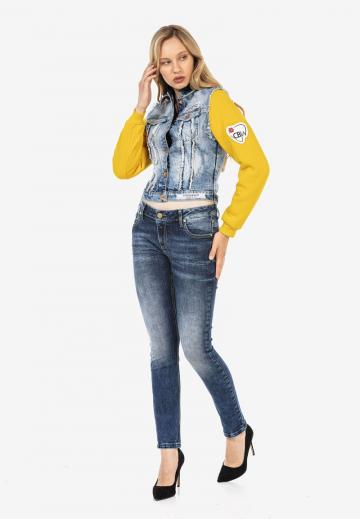 Джинсовая куртка