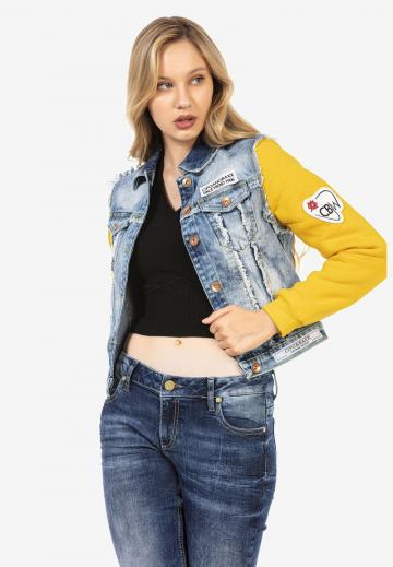 Джинсовая куртка