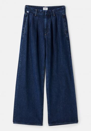 Джинсы бойфренда