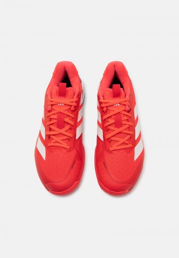 Теннисные кроссовки