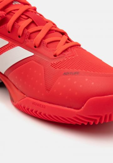 Теннисные кроссовки