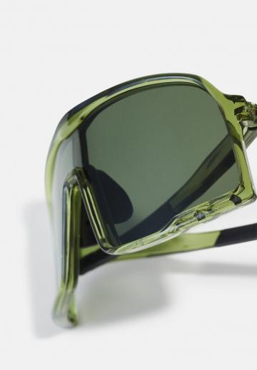 Солнечные очки