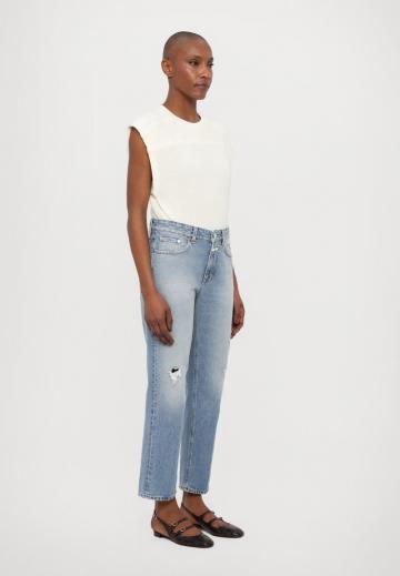 Джинсы бойфренда