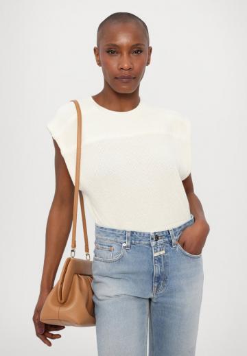 Джинсы бойфренда