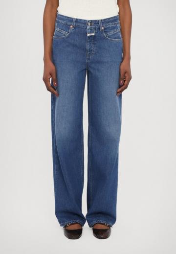 Джинсы бойфренда