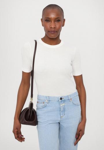 Джинсы бойфренда