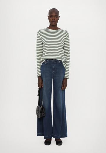 Джинсы бойфренда