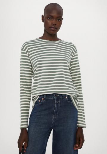 Джинсы бойфренда