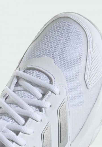 Теннисные кроссовки