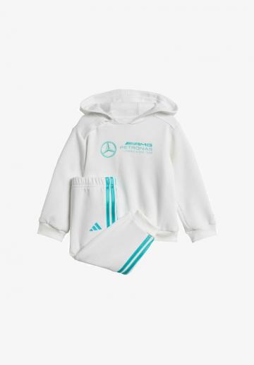 Набор одежды