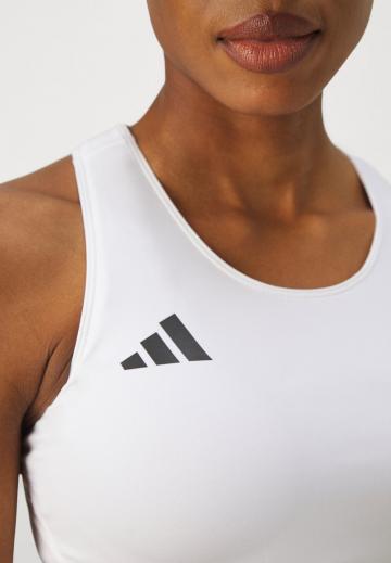 Спортивный топ