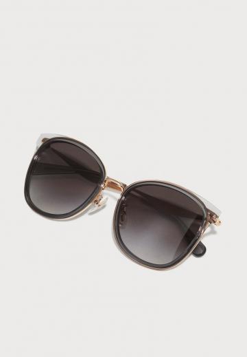 Солнечные очки