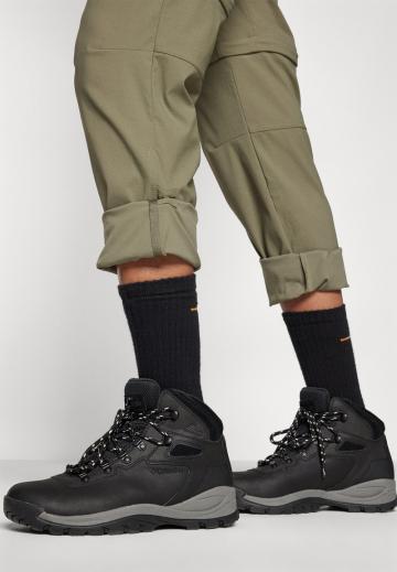 Спортивные штаны