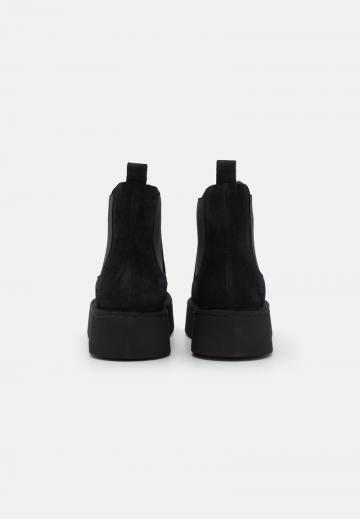 Ботинки челси