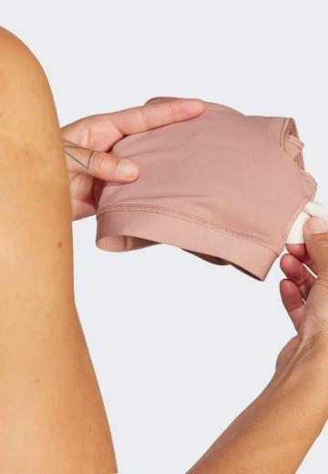 Спортивный бюстгальтер