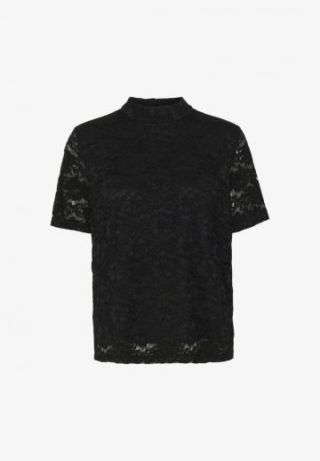 Кружевная блузка