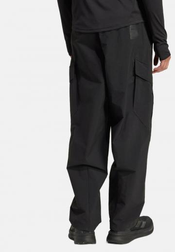 Брюки с накладными карманами