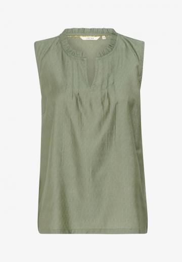 Блузка без рукавов