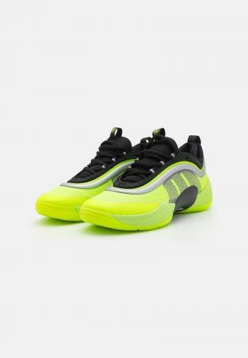 Баскетбольные кроссовки