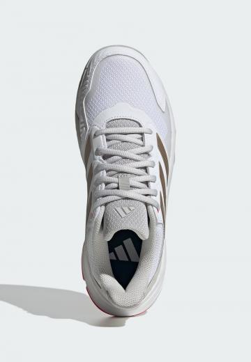 Теннисные кроссовки