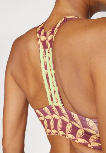 Бюстгальтер без косточек