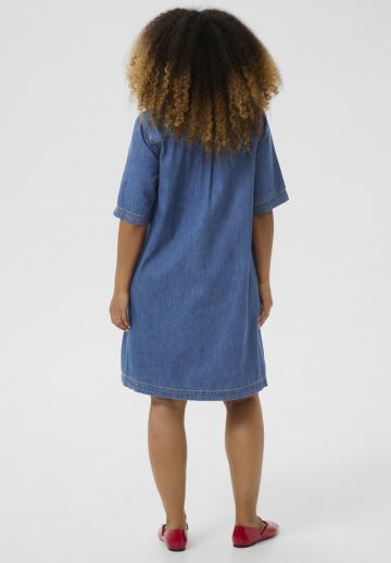 Джинсовое платье