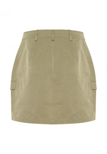 Юбка с накладными карманами