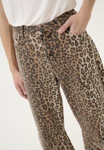 Свободные джинсы