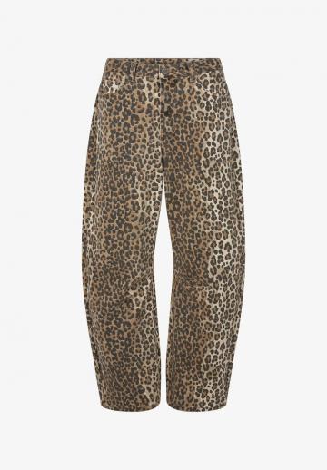 Свободные джинсы