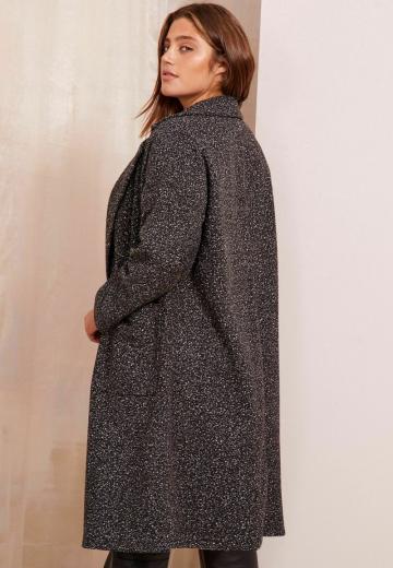 Короткое пальто