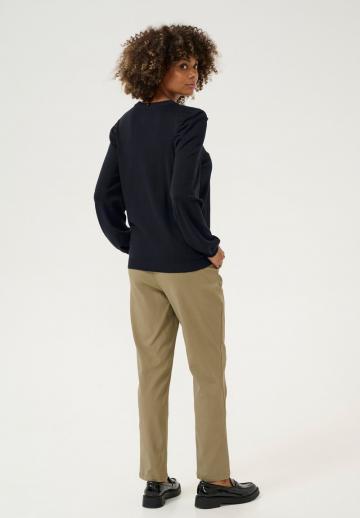 Пуловер в полоску