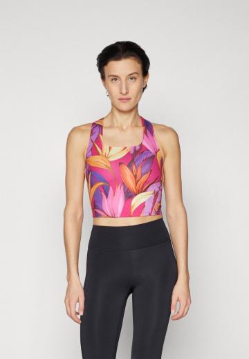 Спортивный топ