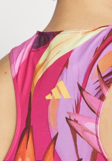 Спортивный топ