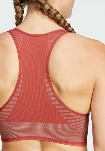 Спортивный бюстгальтер