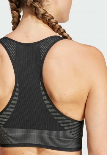 Спортивный бюстгальтер