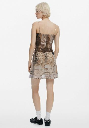 Короткое платье