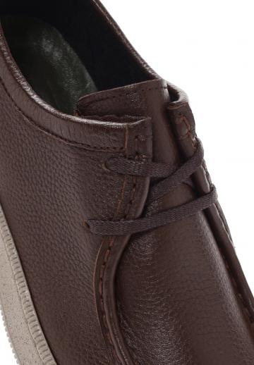 Ботинки на шнуровке