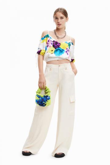 Топ на бретельках