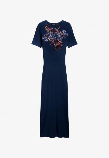 Вязаное платье