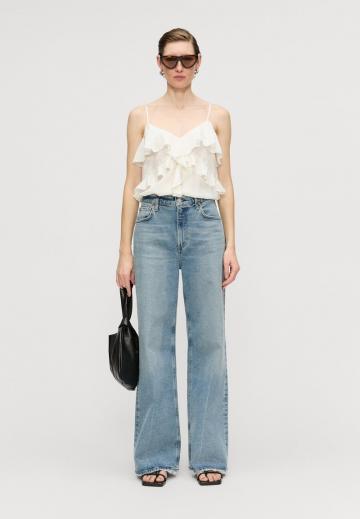 Топ на бретельках