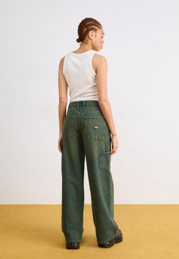 Свободные джинсы