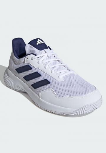 Теннисные кроссовки