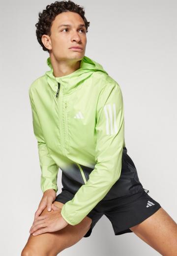 Спортивная куртка
