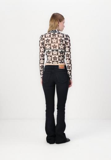 Клешеные брюки