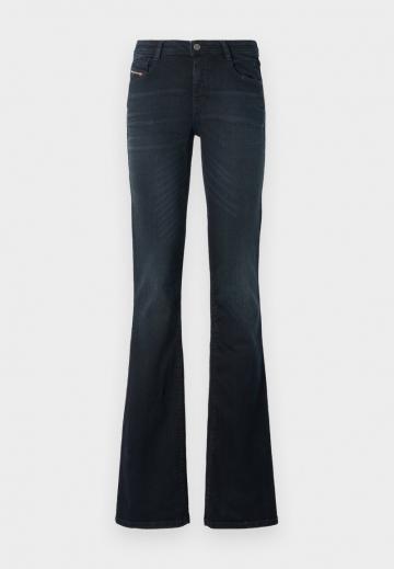 Клешеные брюки