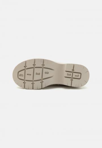 Полусапожки на платформе