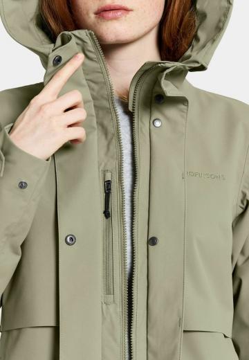 Спортивная куртка