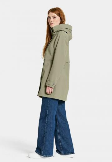 Спортивная куртка