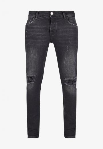 Узкие джинсы